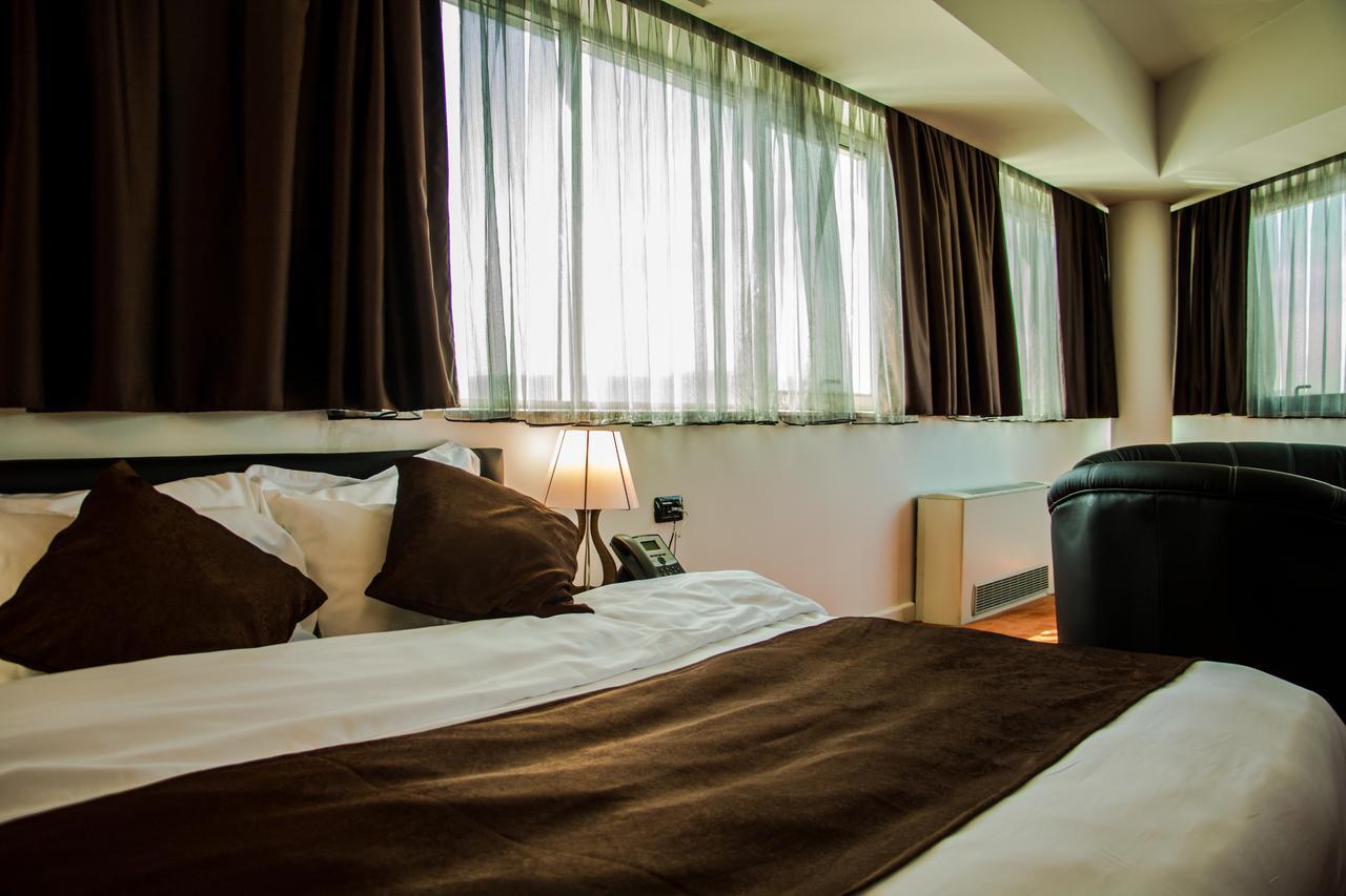 Best Western Hotel Galla Sllatine e Madhe Room photo